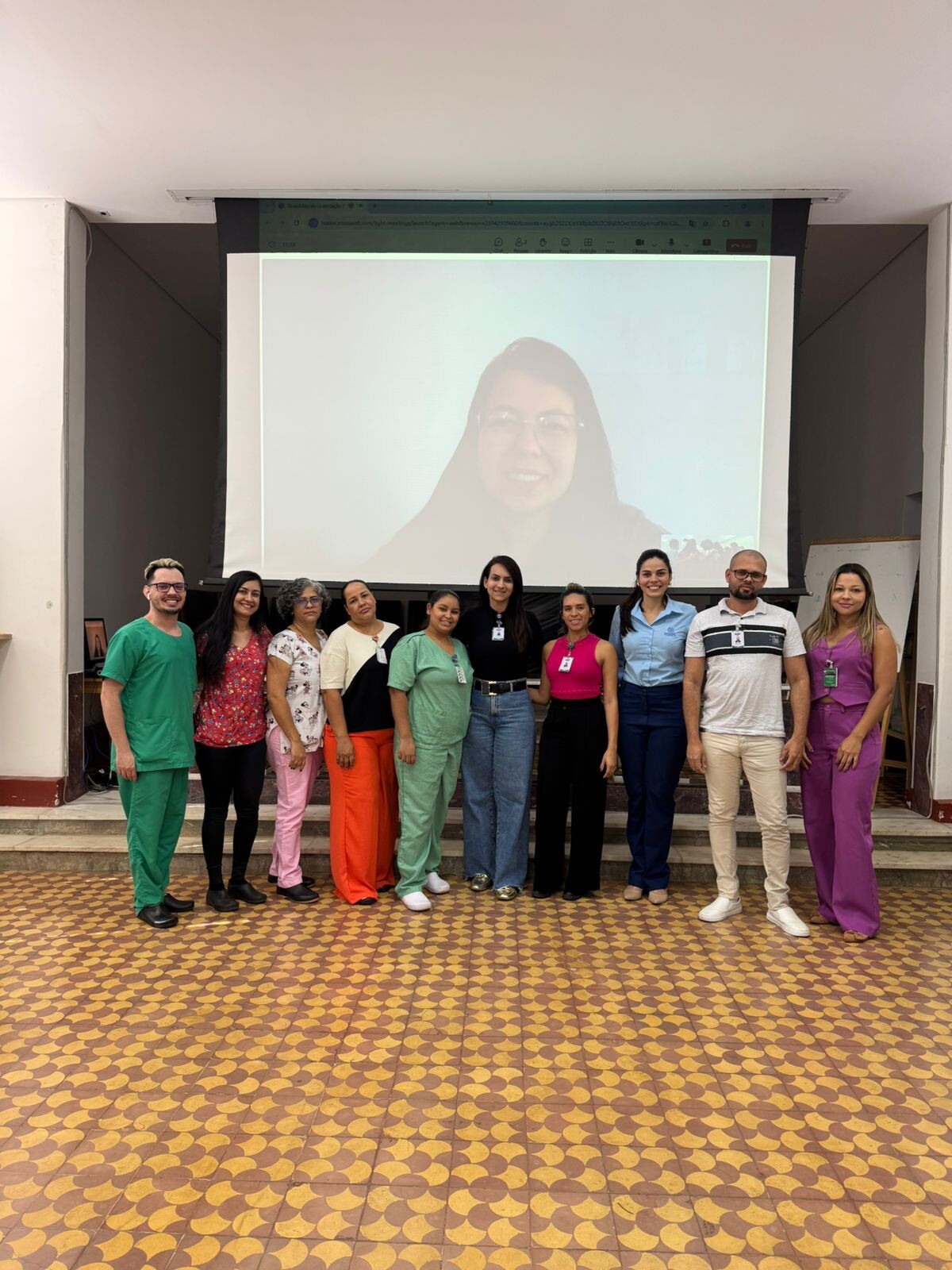 guardioes-da-cicatrizacao-hds-capacita-equipe-de-enfermagem-no-tratamento-de-feridas-cronicas